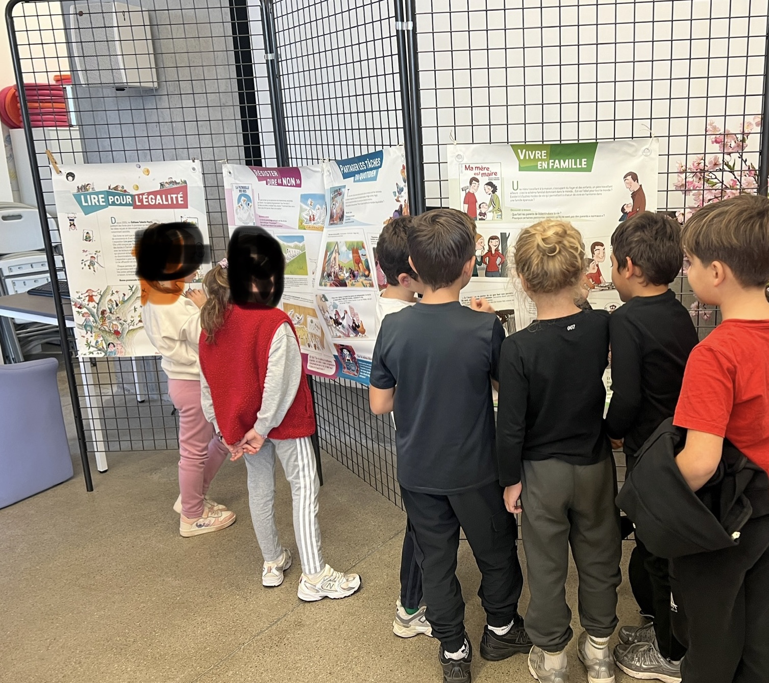 « LIRE POUR L’ÉGALITÉ »
